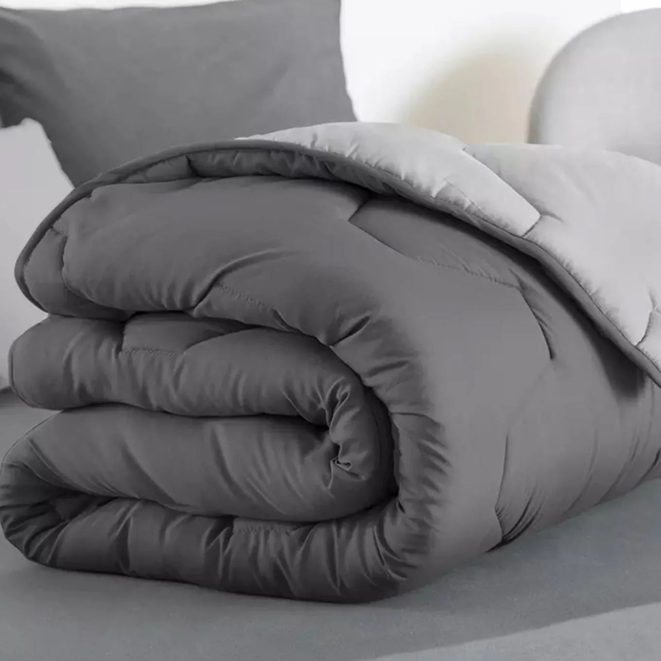 IDMarket Couette bicolore 200x200 gris foncé et gris clair* Couettes Et Oreillers|Chambre Complète Adulte