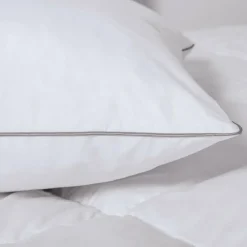 IDMarket Couette 240x220 + 2 oreillers en plume d’oie* Couettes Et Oreillers|Chambre Complète Adulte