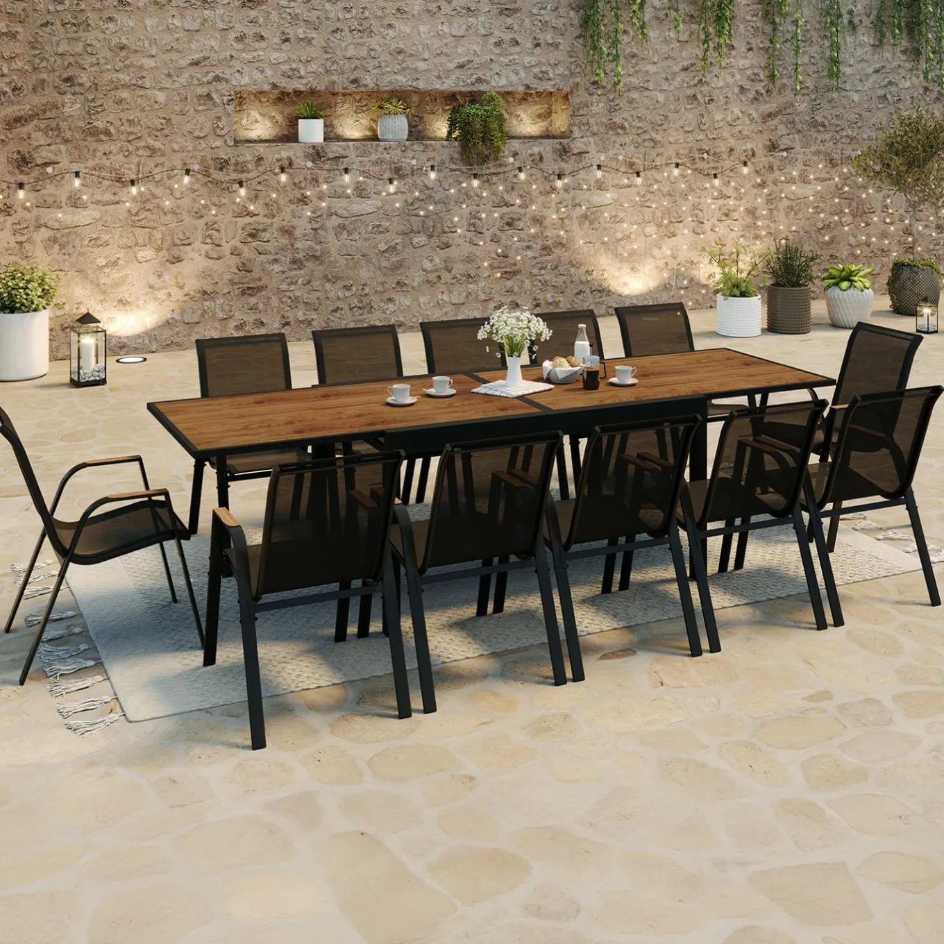 IDMarket Salon de jardin table extensible avec plateau verre trempé effet bois et chaises empilables* Salons De Jardin