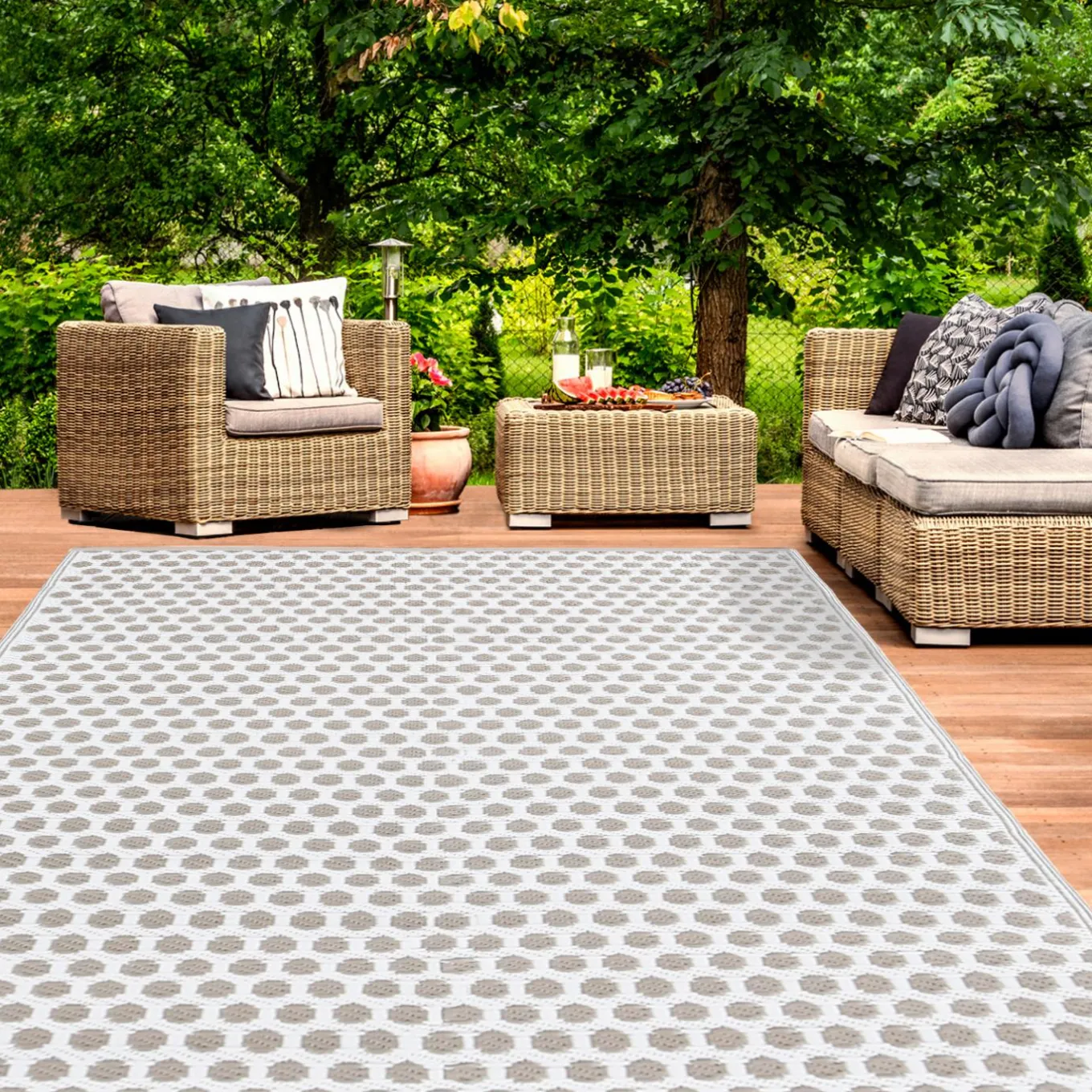 IDMarket Tapis extérieur terrasse motifs ronds beiges et blancs 180 x 280 cm* Revêtement Sol Extérieur